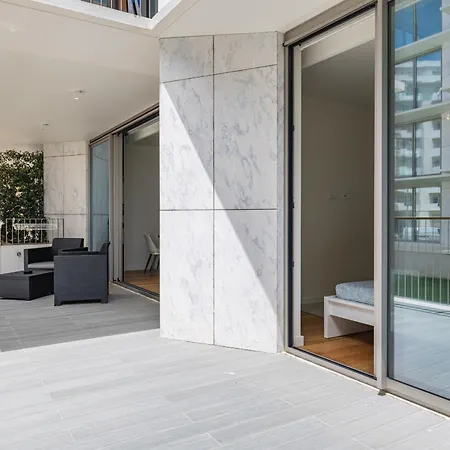 Apartment Bayline Xx *